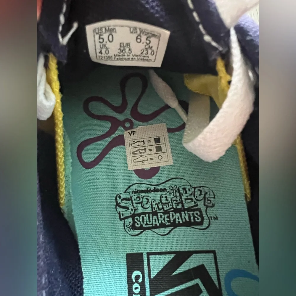 Vans SpongeBob Aloha Bob Comfy
Cush Authentic Mens Size 5 Women’s Size 6.5 - Picture 3 of 12